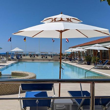 Casa Primavera Viareggio Exteriér fotografie